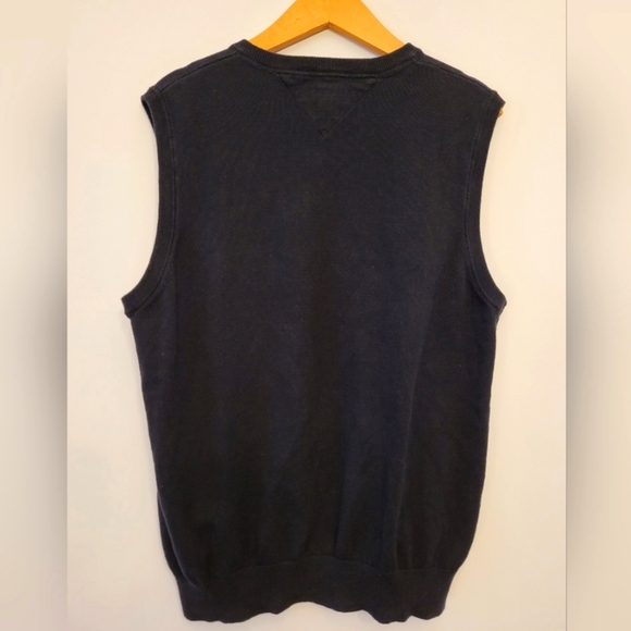 Tommy Hilfiger  Black Sweater Vest (Large) - Picture 4 of 4
